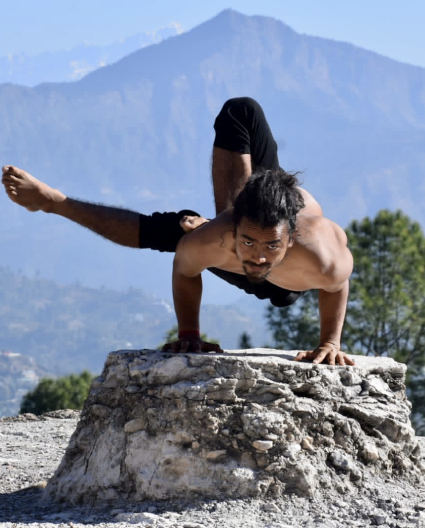 lead yoga instructor